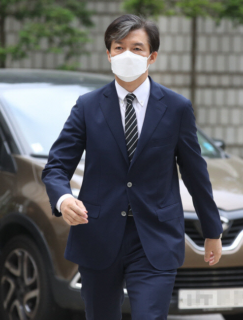 조국 전 법무부 장관. <연합뉴스>